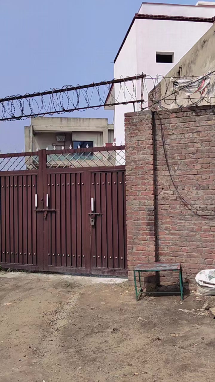 @Ch Husnain tariq