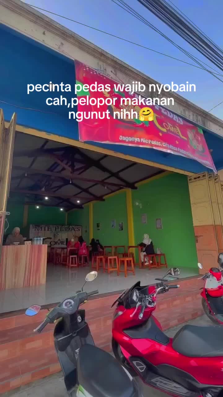 @Mie Pedas Comel