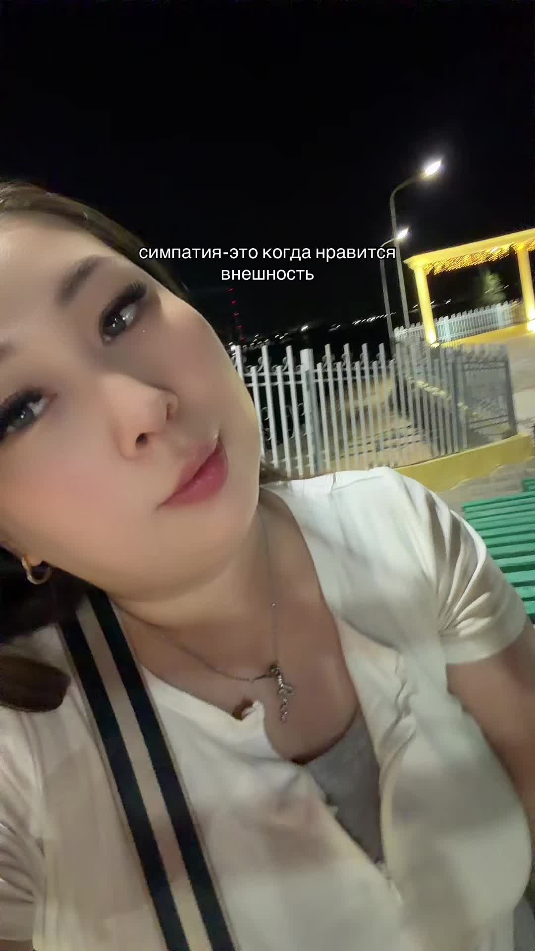 @༺🕊️ 𝓜𝓸𝓵𝓵𝓲 🕊️༻
