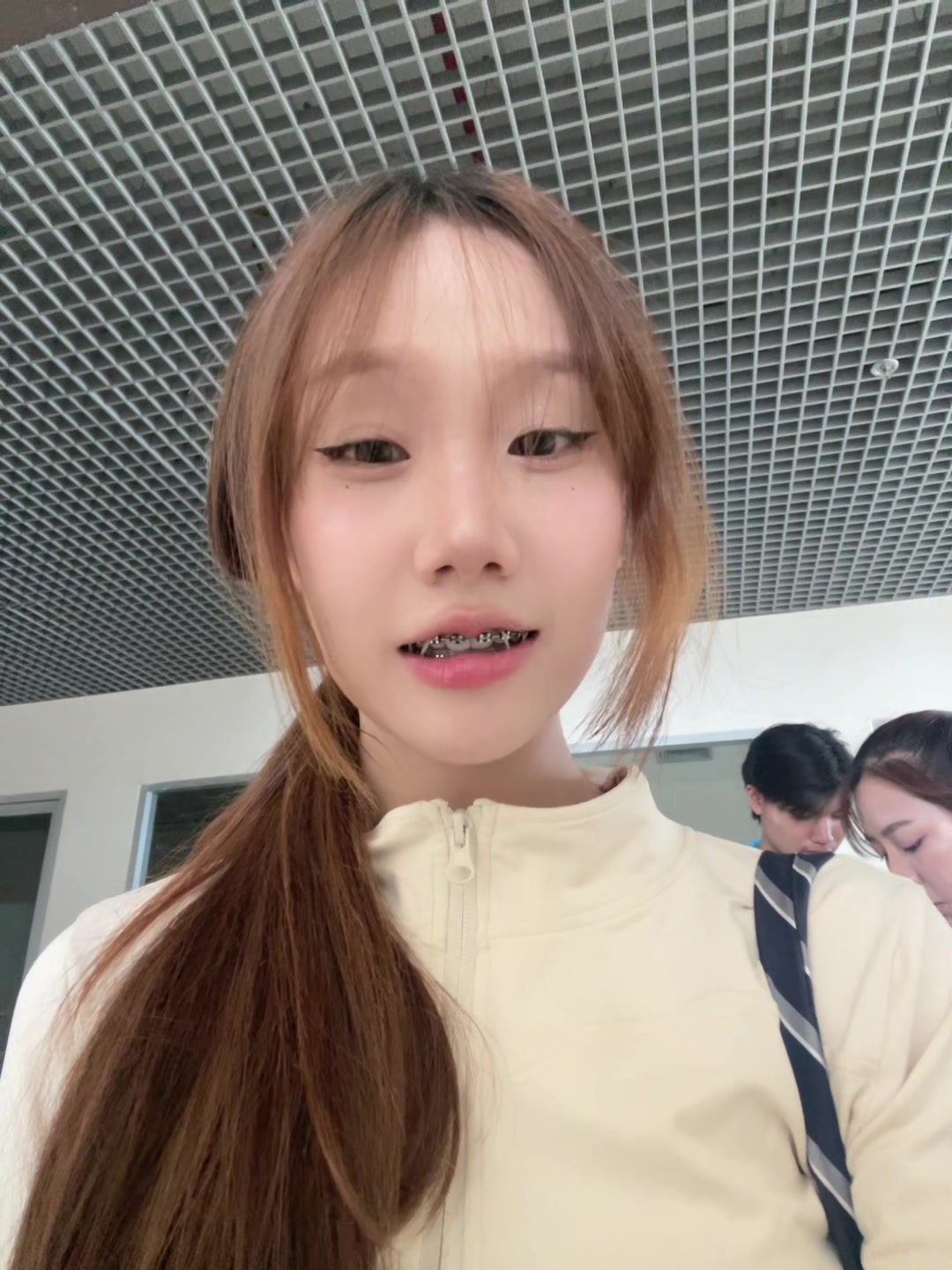 @สวัสดีหนูชื่อดอรี่.