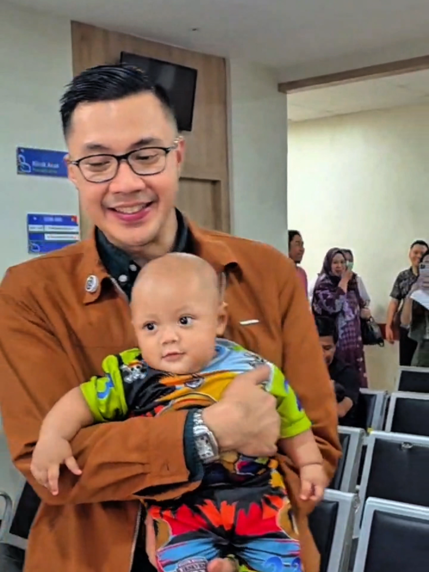 @dr. Gia Pratama