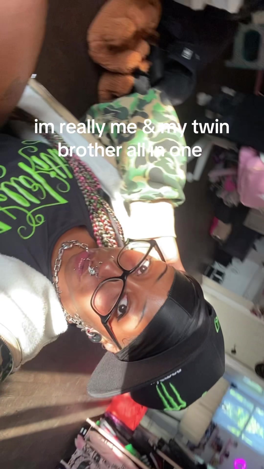 @Mina Savage