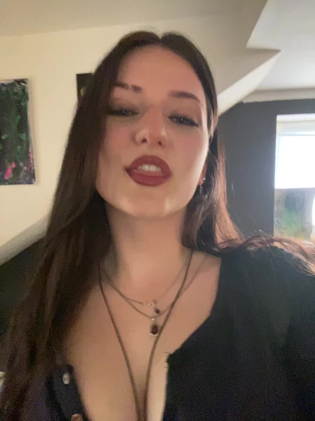 @🦇&dagger;