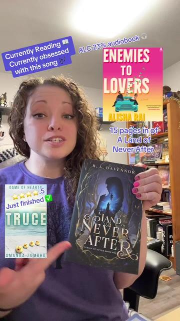 @AshleyLynnReads📚🧡🎗️