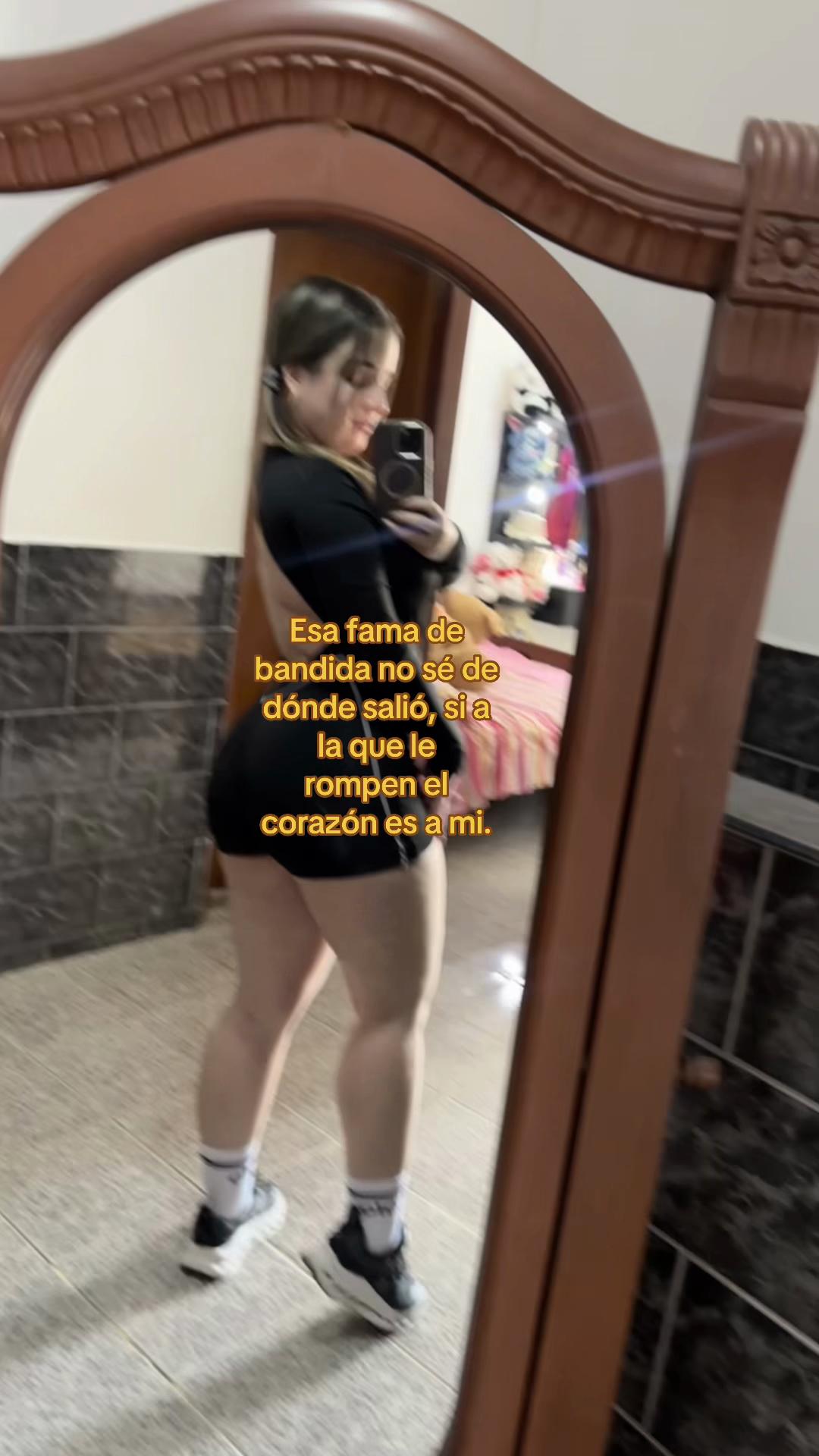 @lindatroconis💙🐼