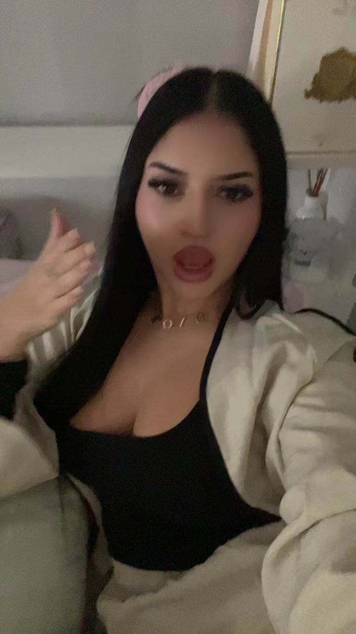 @larsy👅