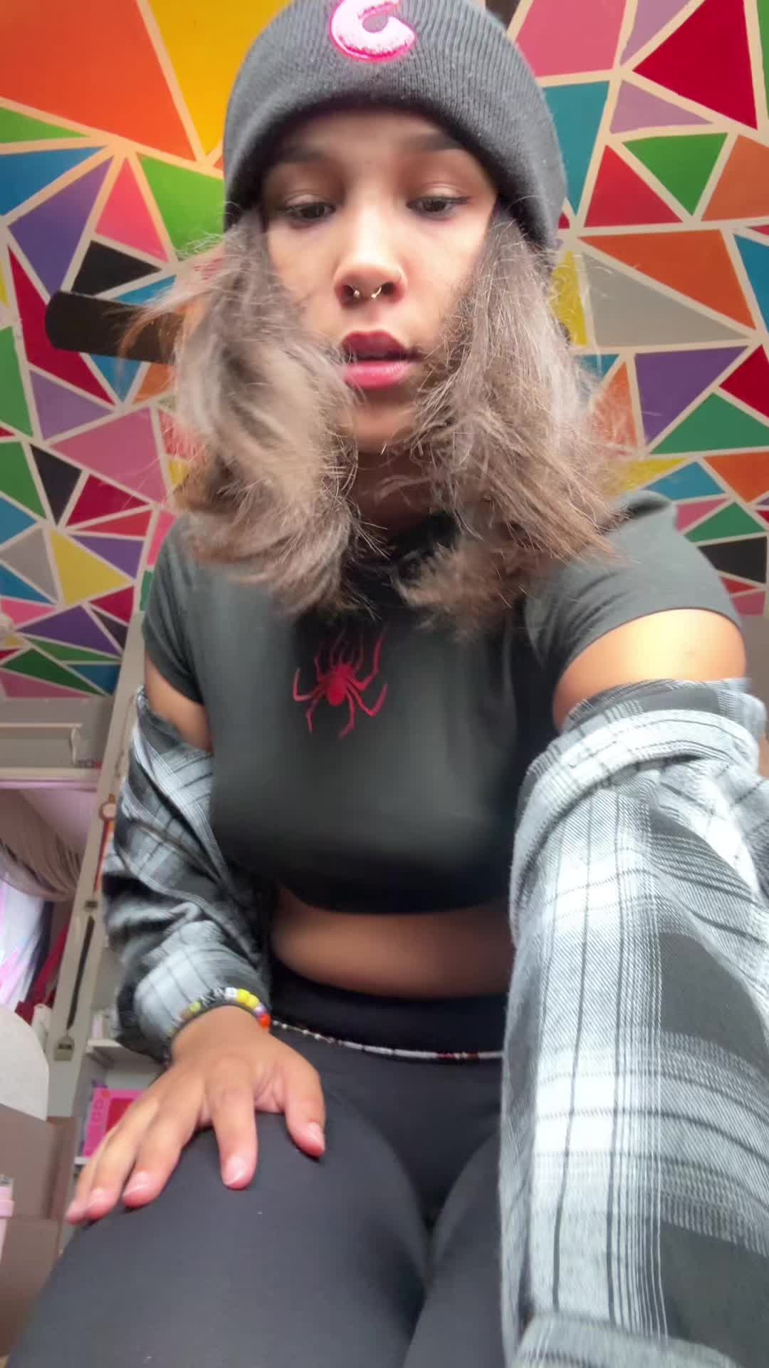 @WozieBaaby 🍒🧸