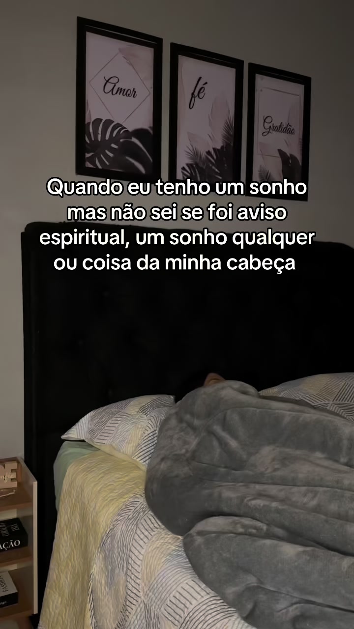 @nicoly_fonttinelly