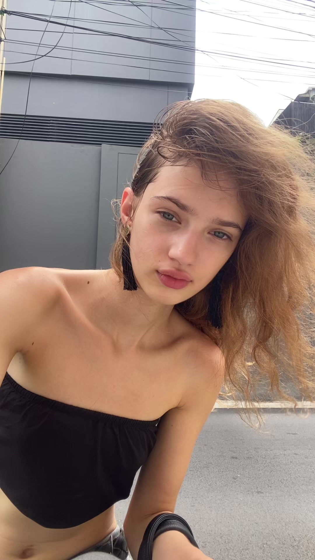 @ниша