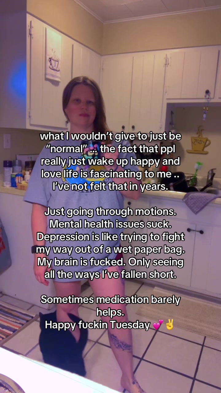 @kristal✨sober✨momma