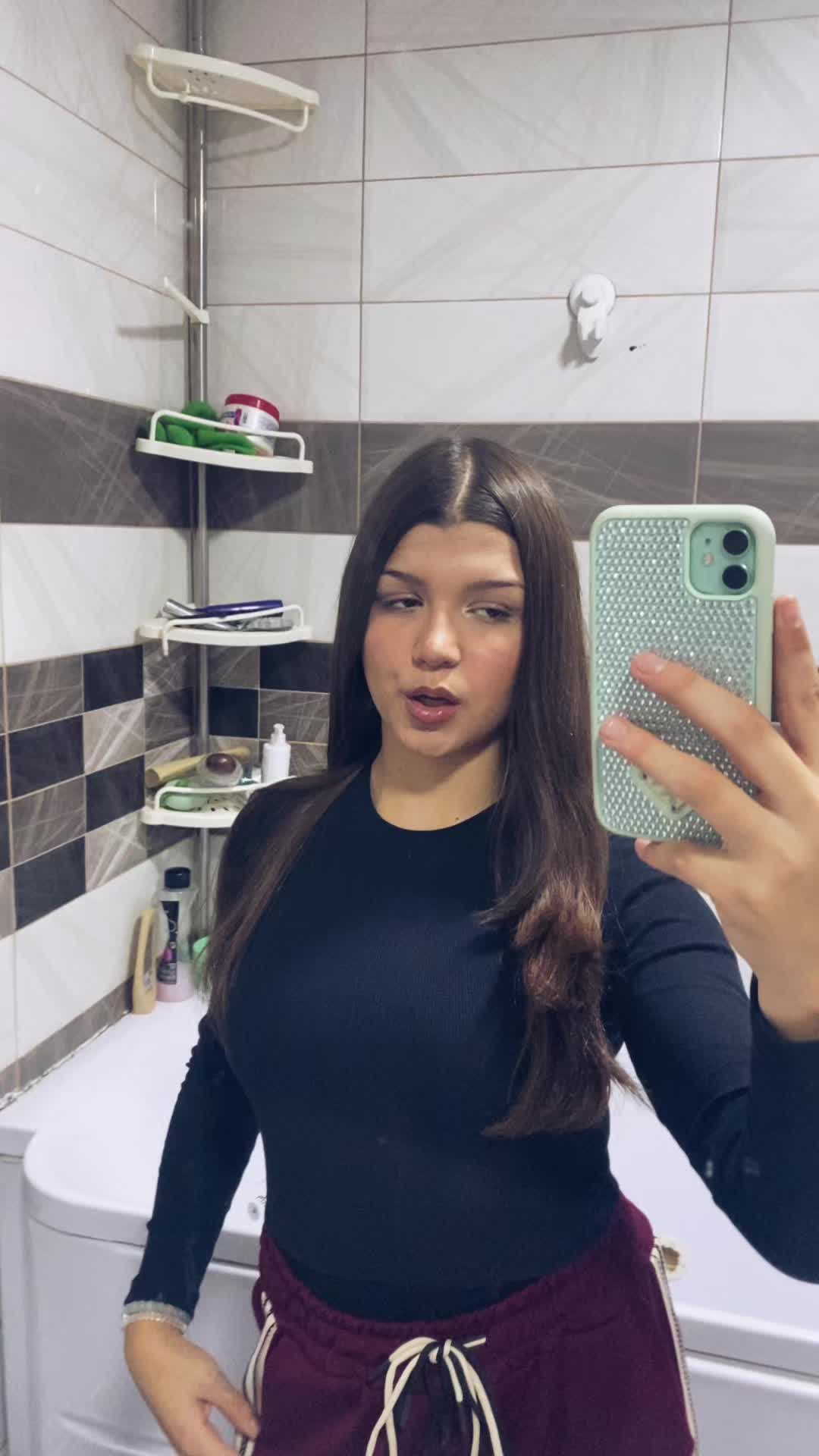 @Даница 🤍