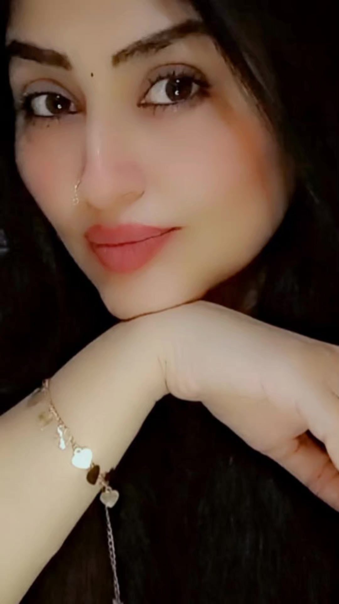 @MAHI ALI 🦋
