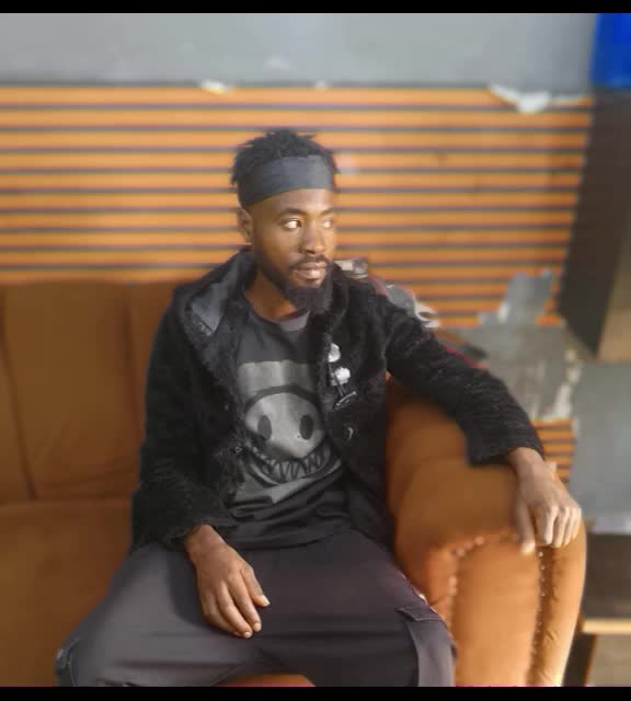 @&Ntilde;zking