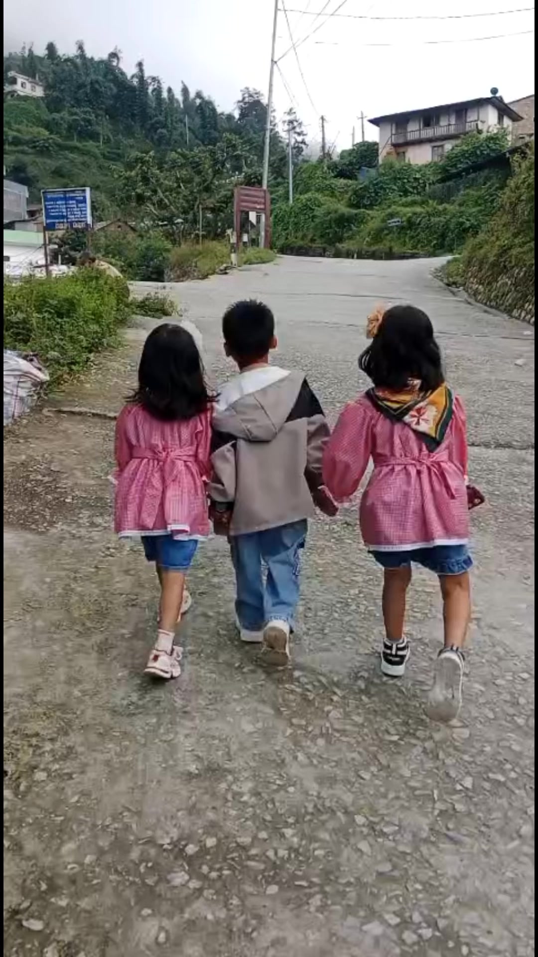 @🫂Abi♥️Roshni ♥️🫂Rainee