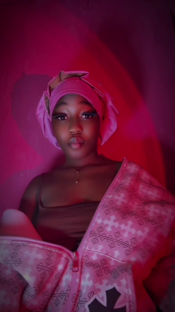 @𝙾𝙼𝙾𝚃𝚄𝙽𝚁𝙰𝚈𝙾🥀💕