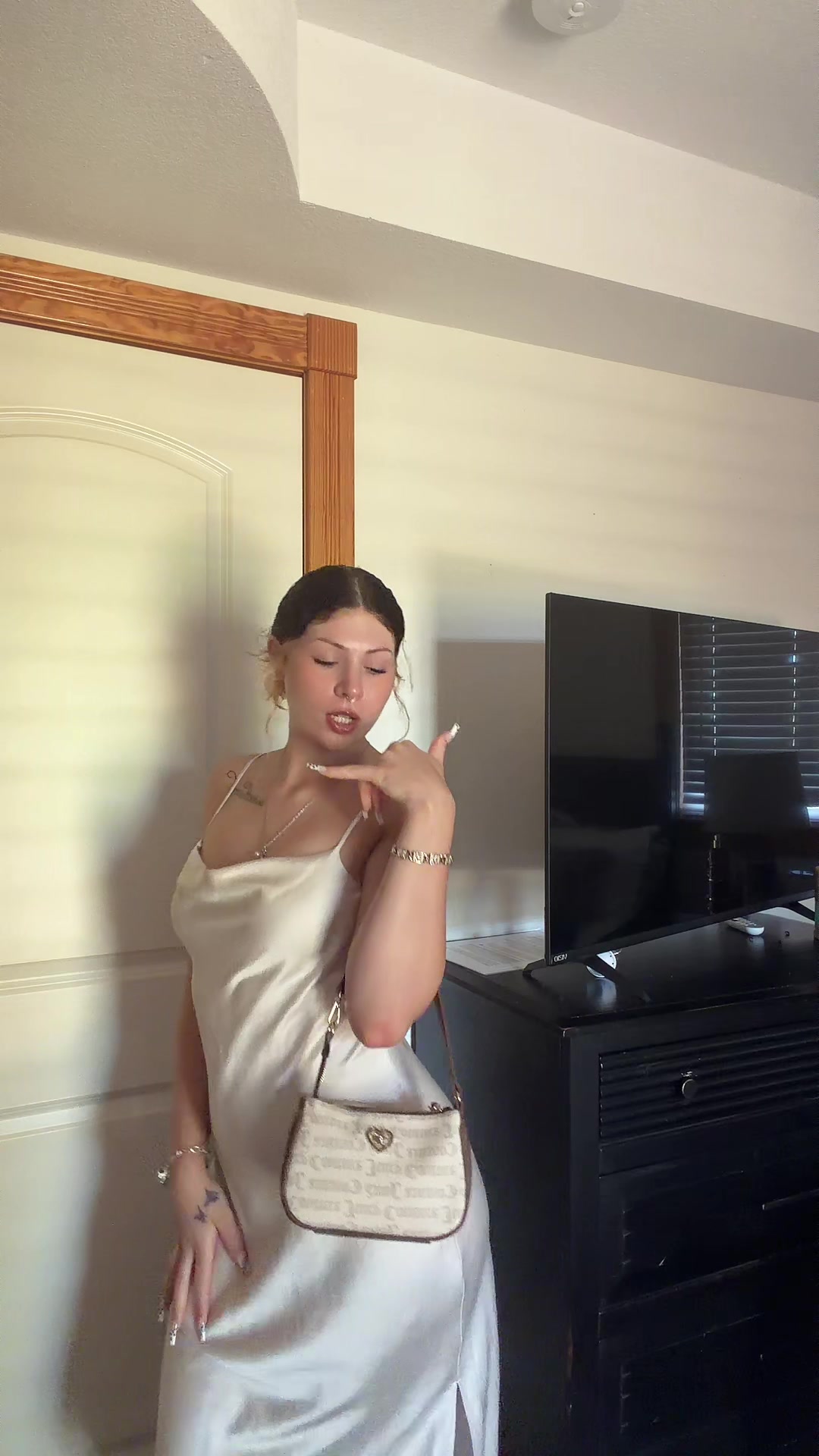 @Ladybugz