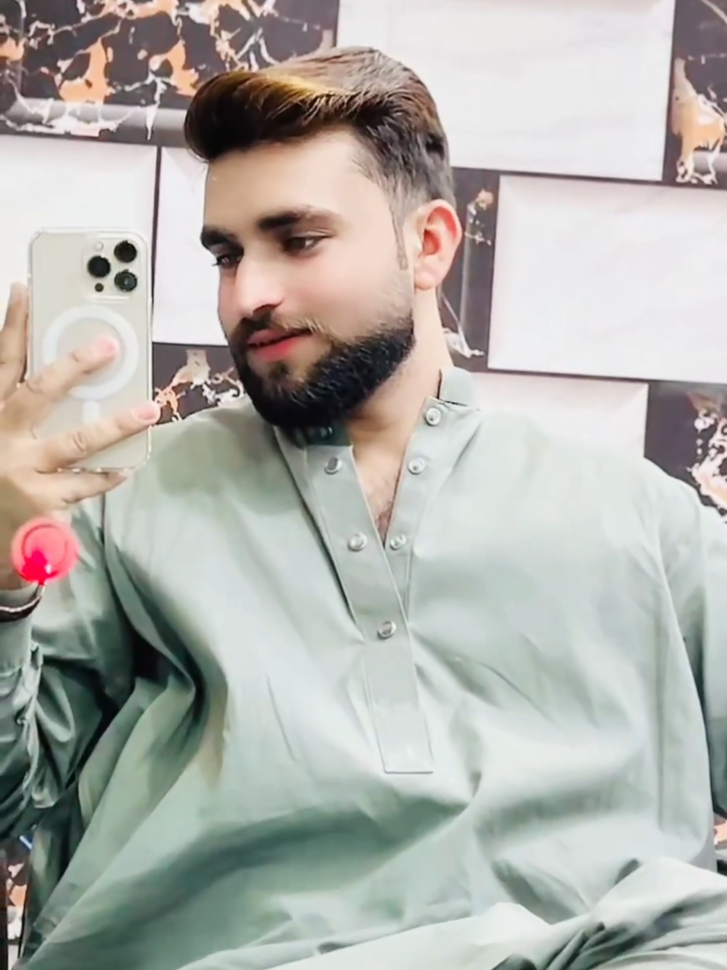 @👑Nawab Latif👑