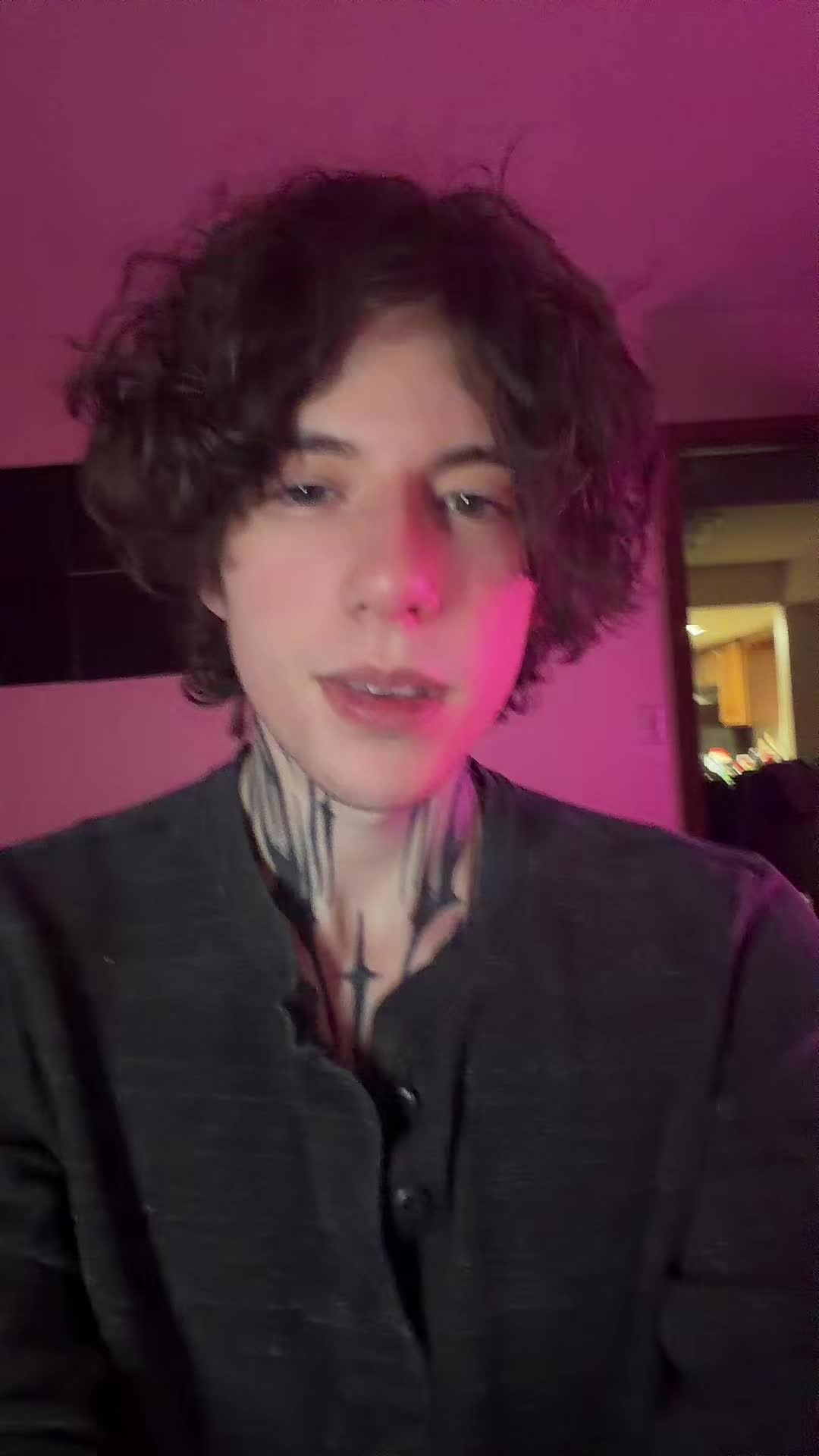 @Fraxriel