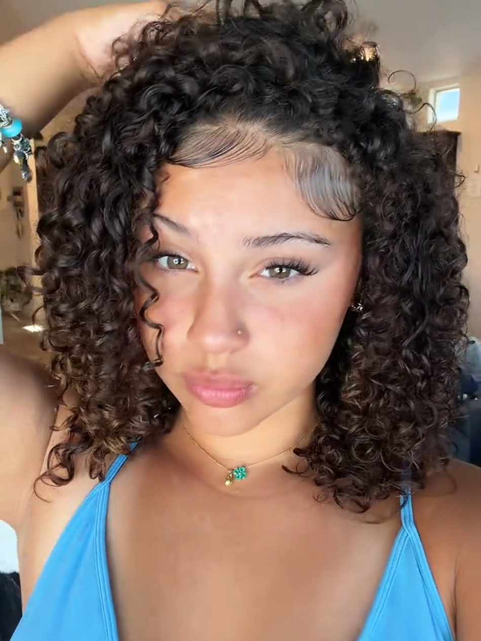 @Team Lightskin 💛💛💛