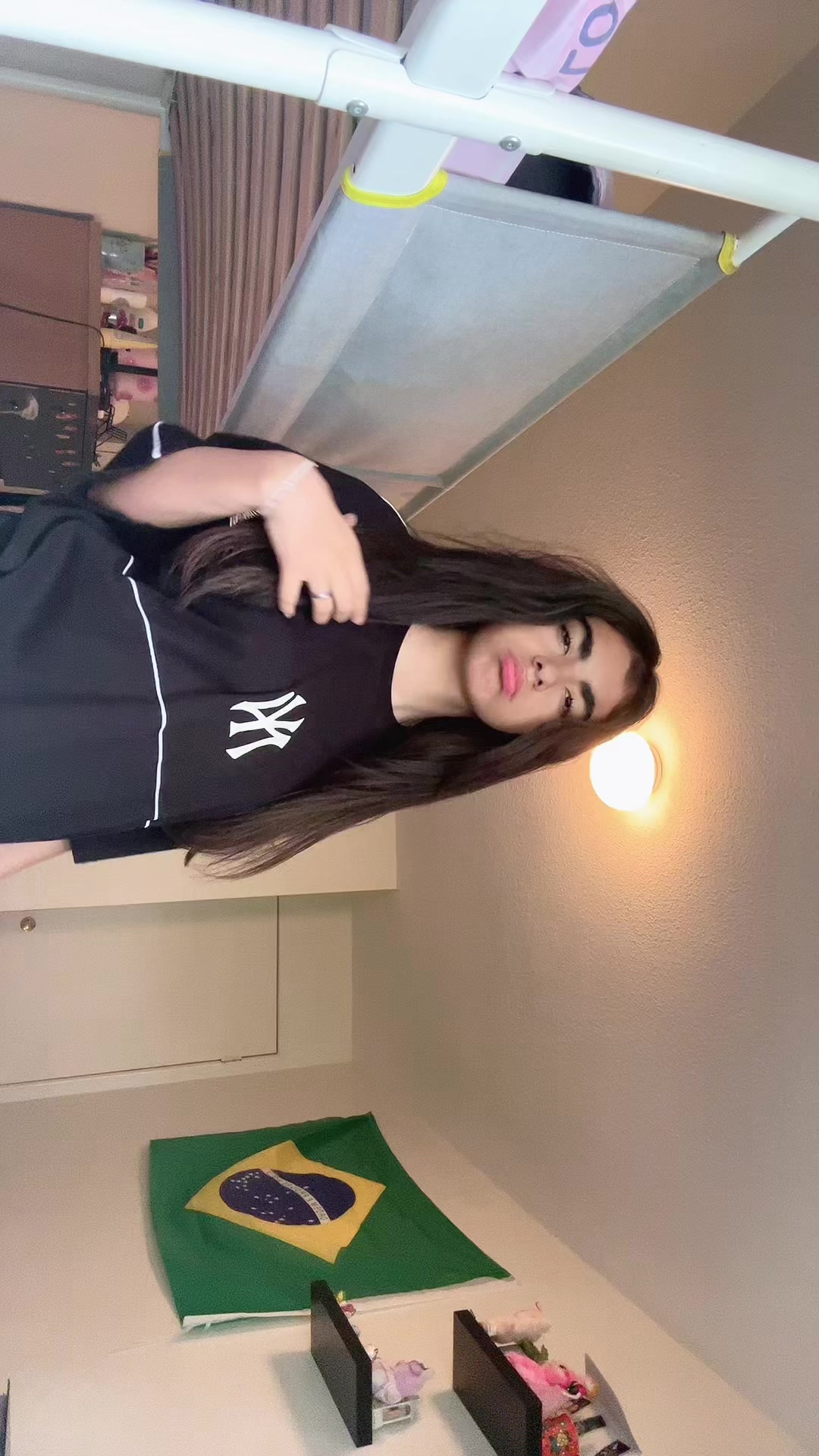 @Adrina🎀