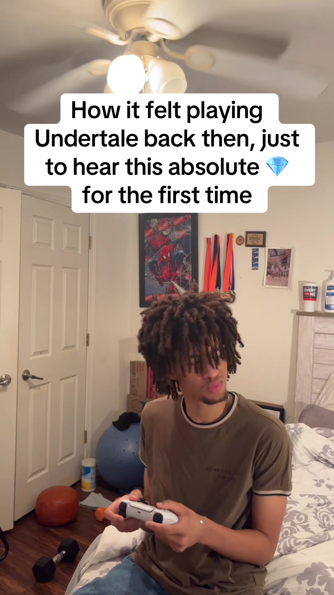@ITZZ$kovie