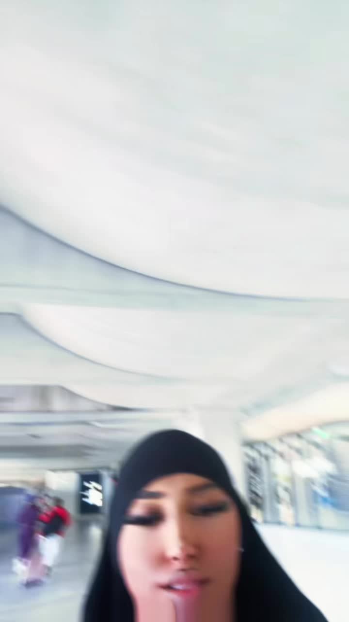 @👄