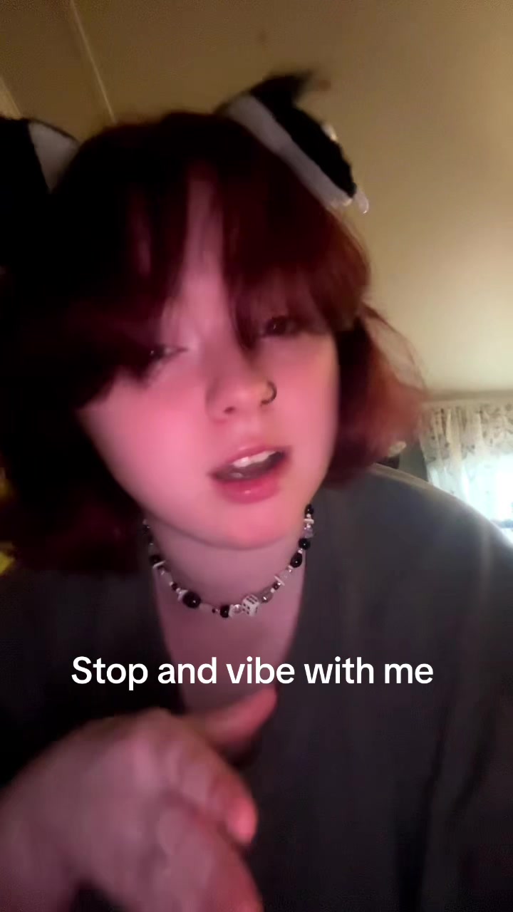 @J ˙⋆✮