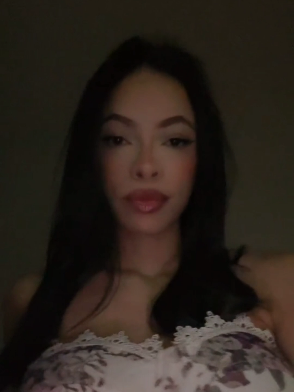 @laura florentino