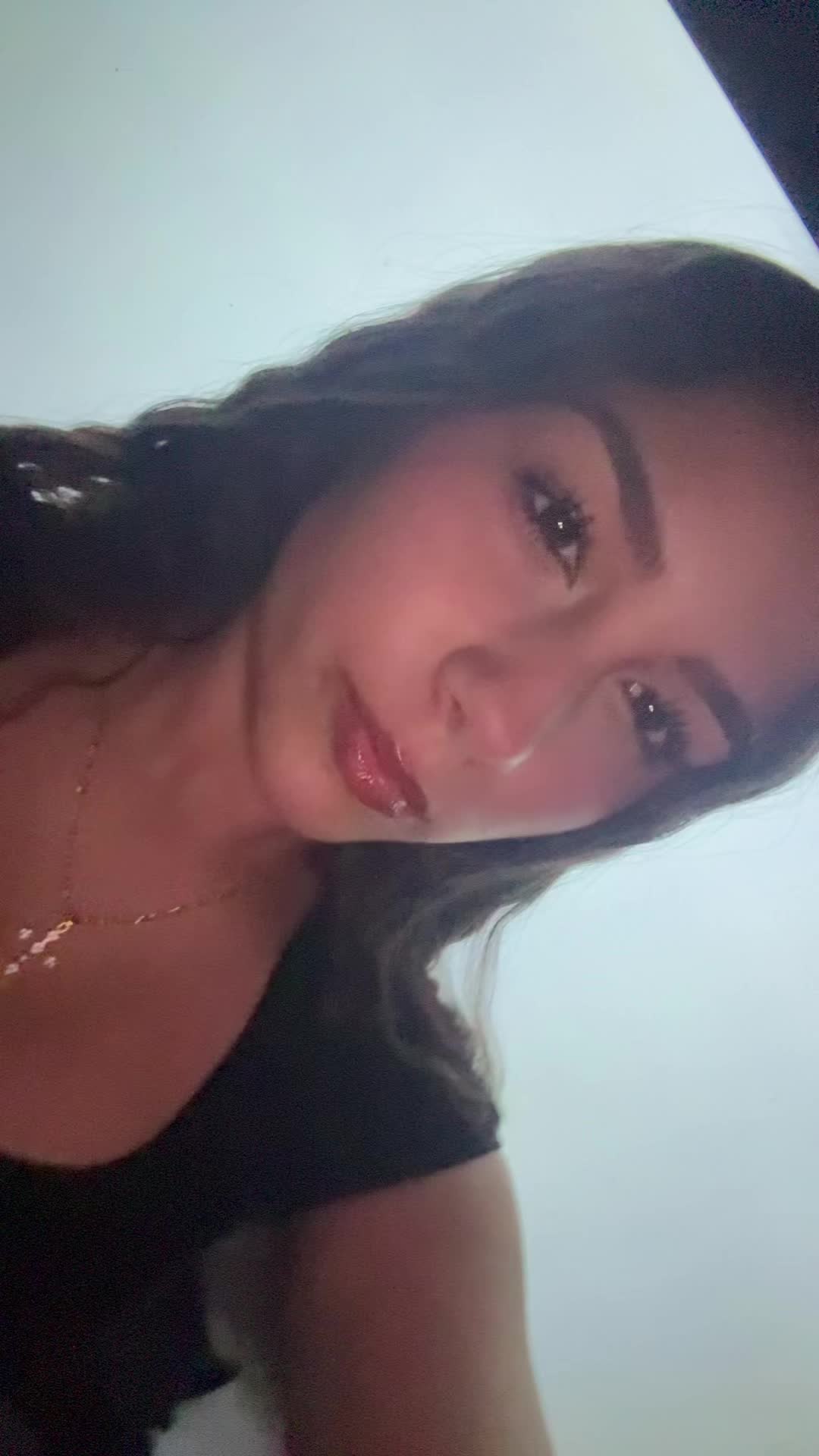 @khlo🦉