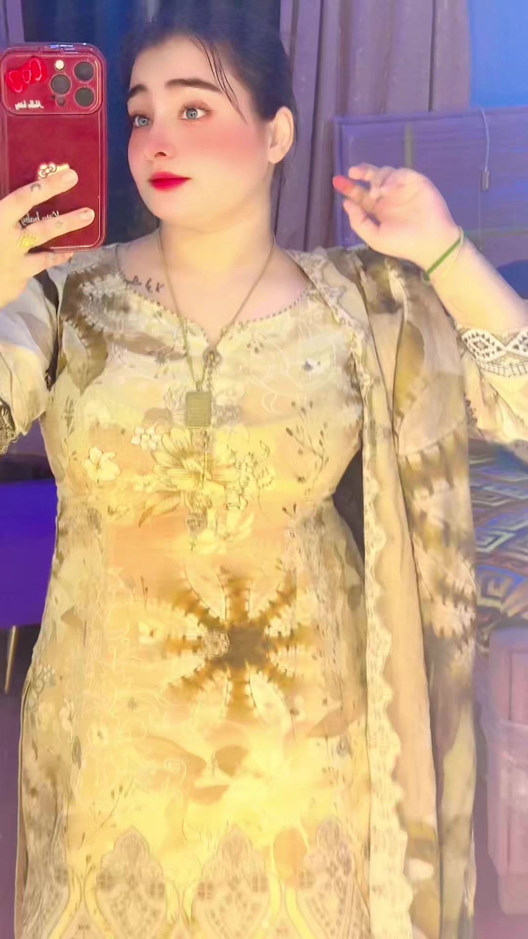 @👸 Rani-🥰(Queen)G”1