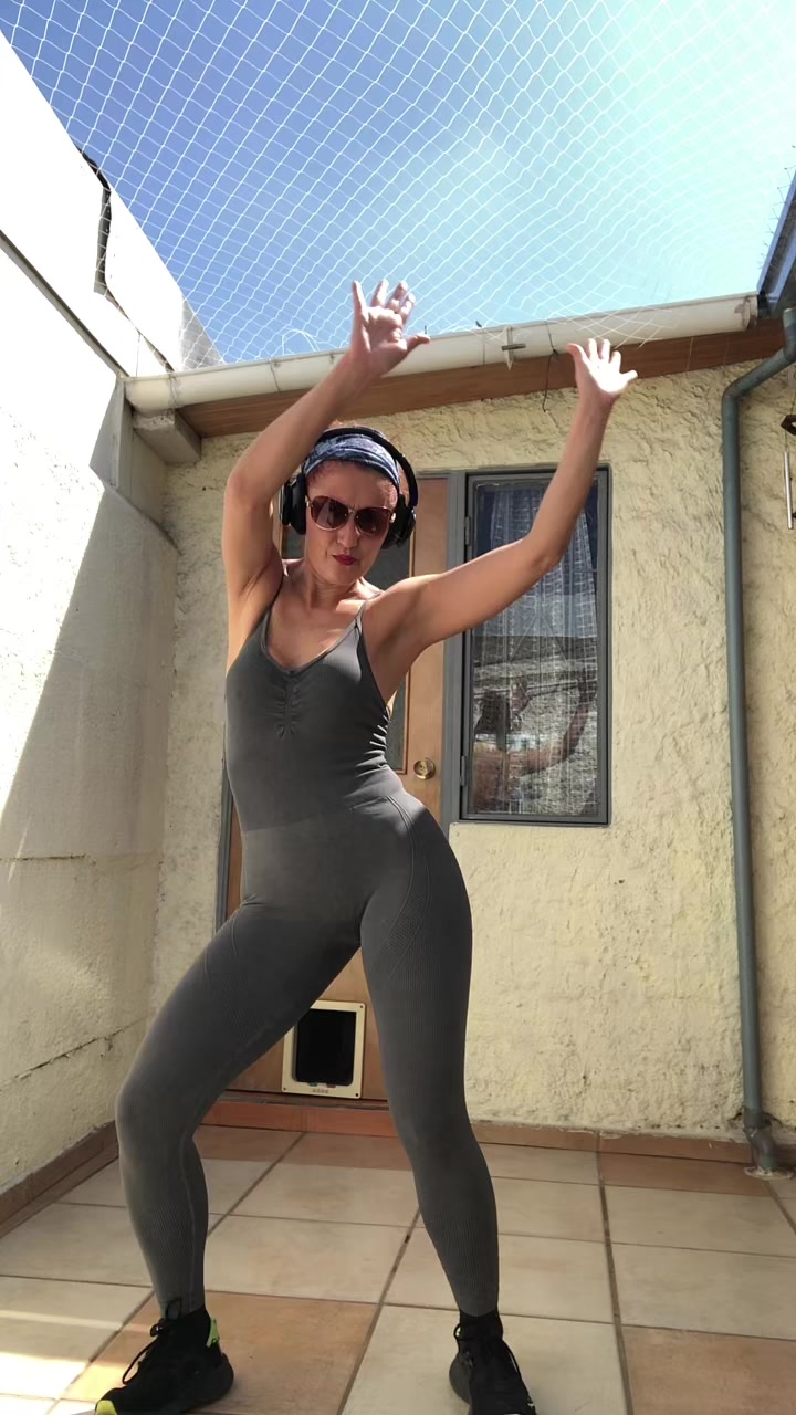 @Reina de la música ☺️🥰💃💃💃