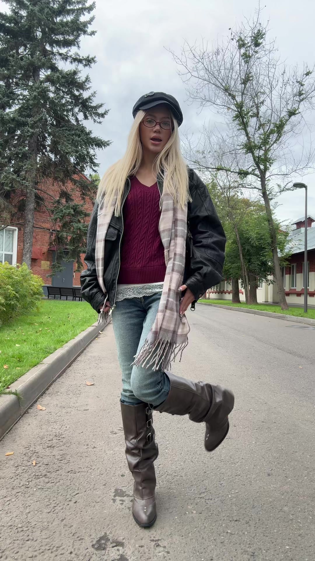 @Поля