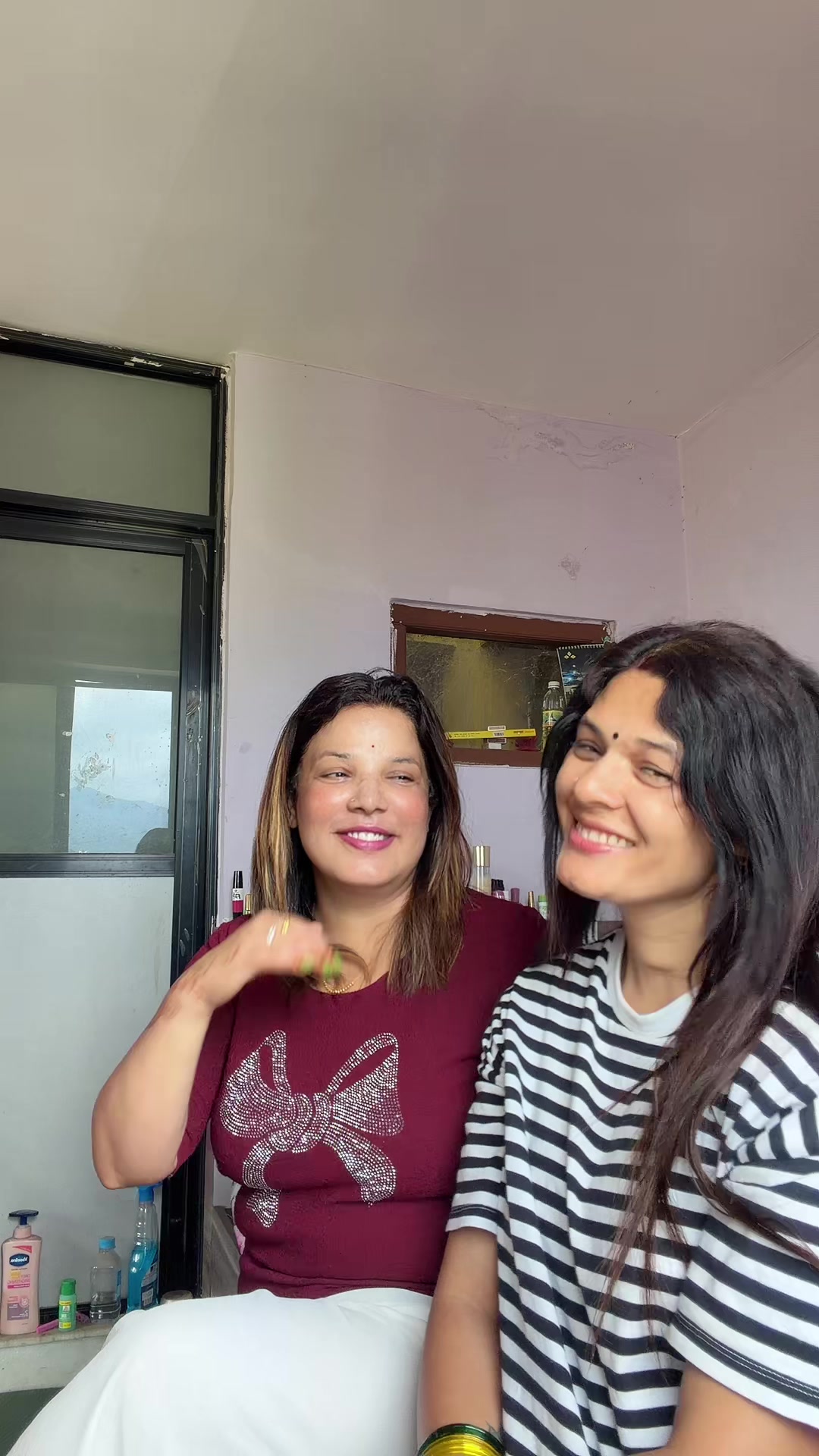 @Monikaधमालि 🧿❤️