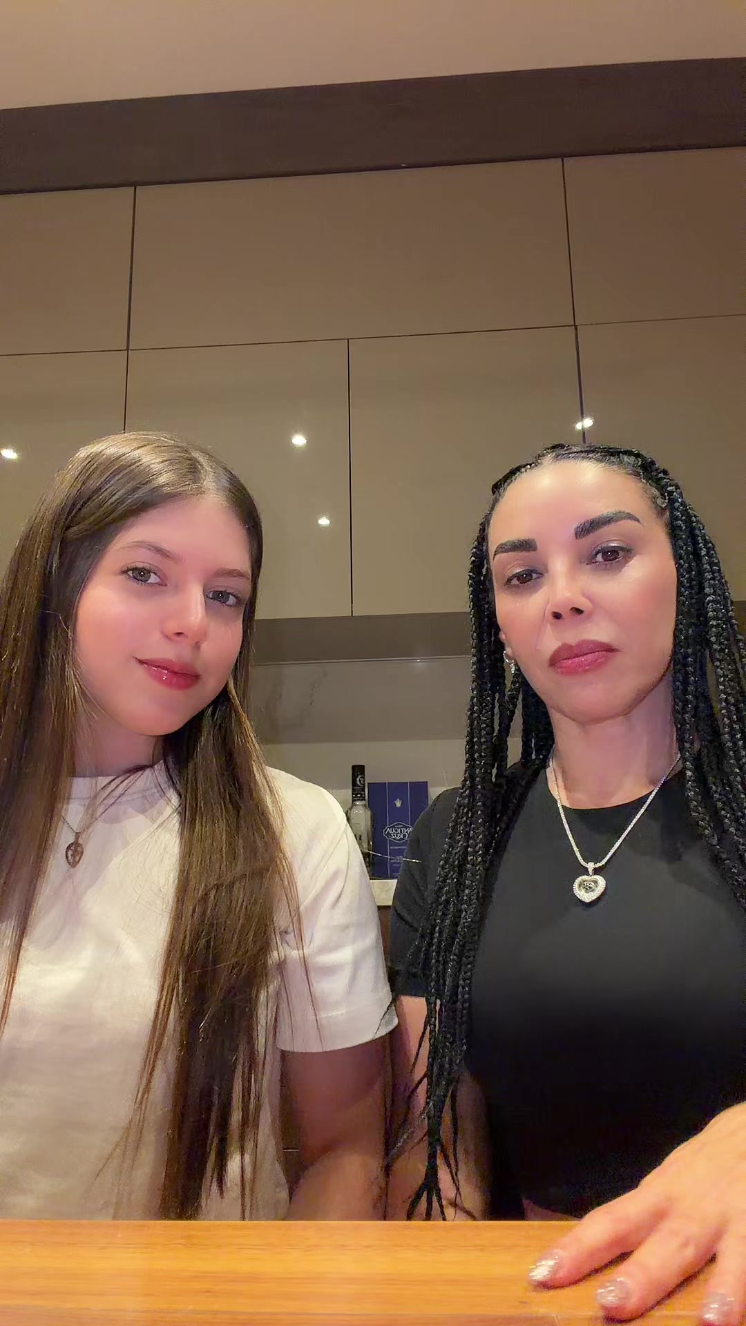 @Ivana y Nina