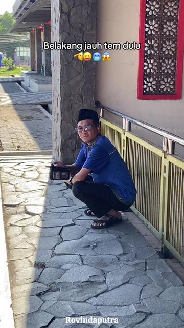 @Rovindaputra