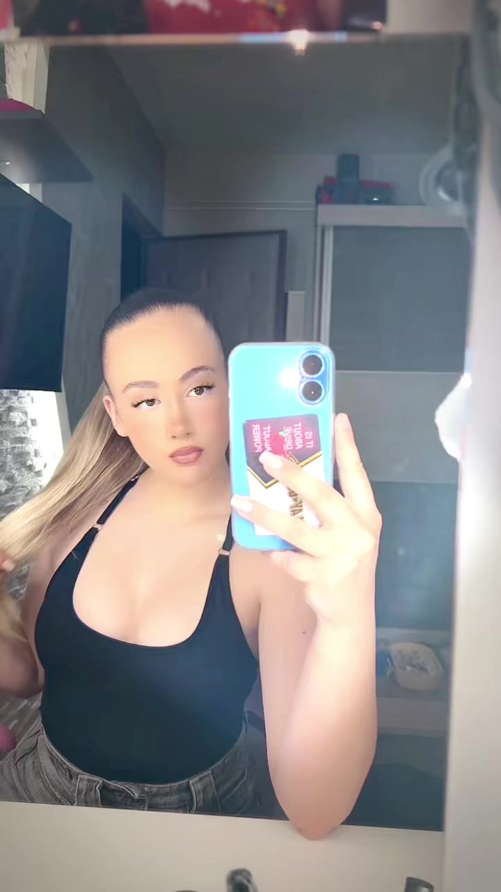 @niiinaaa_b