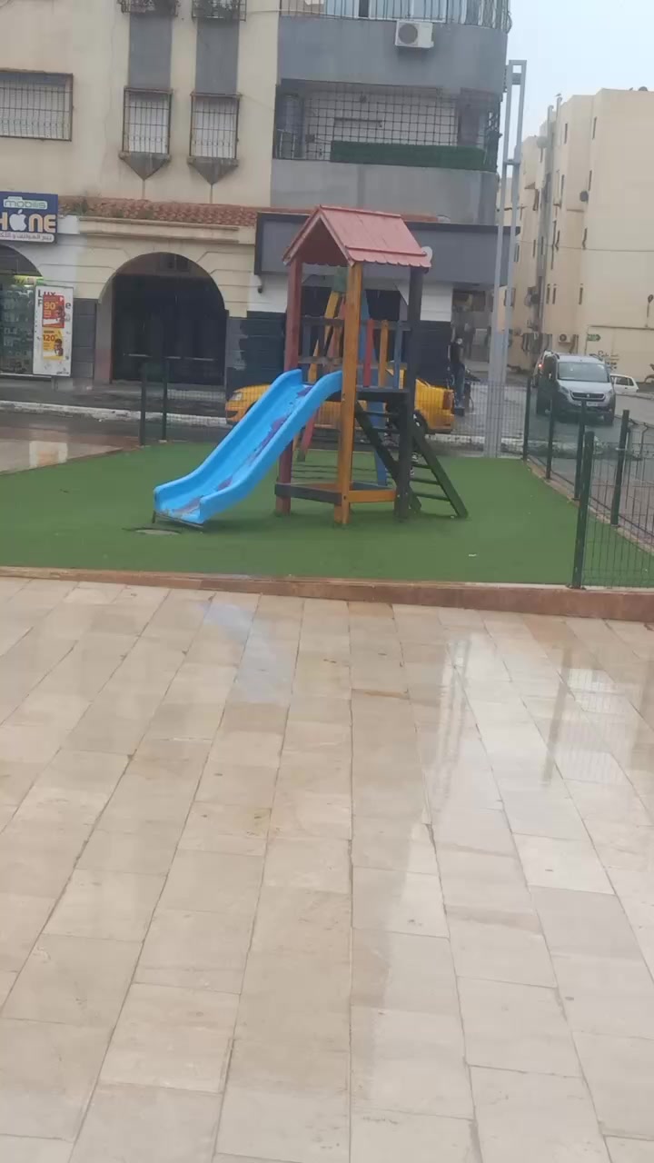 @Tita LA berun 27