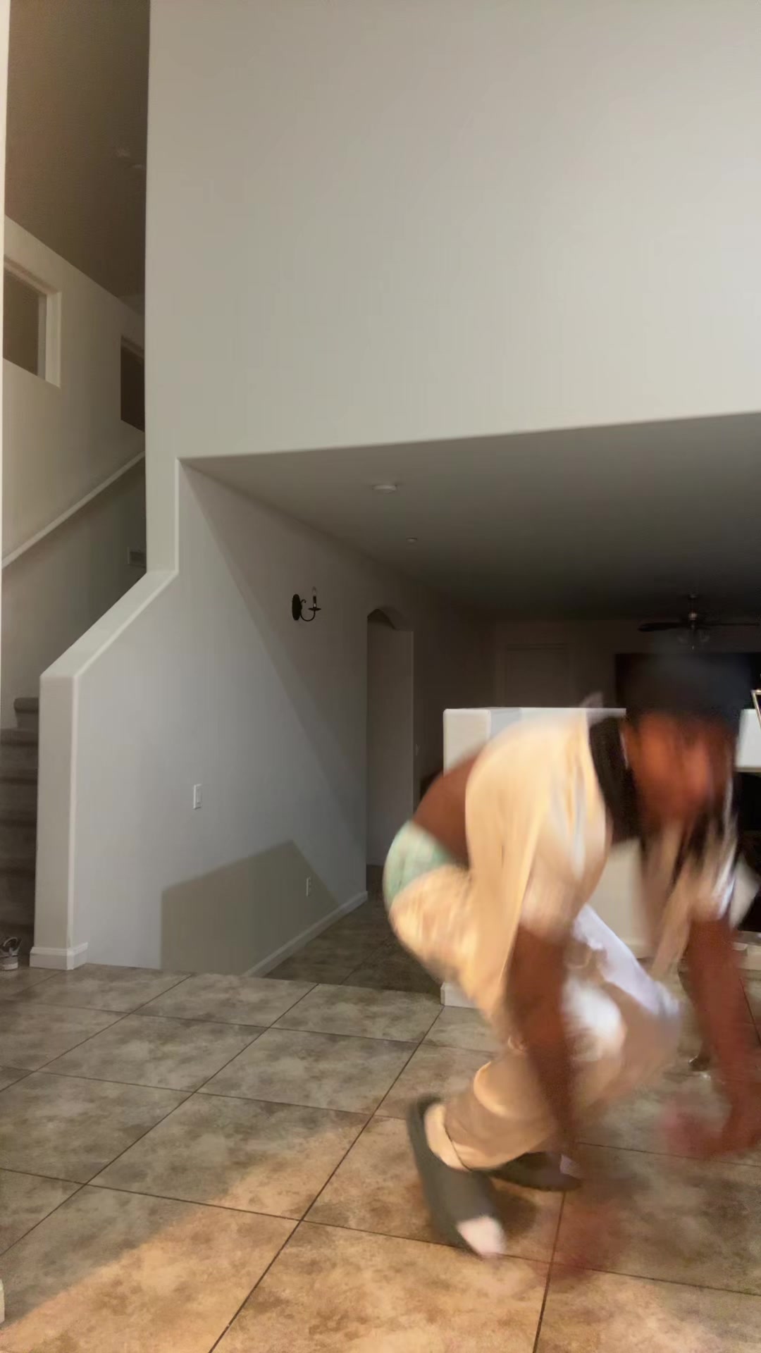 @ᶻ⁴