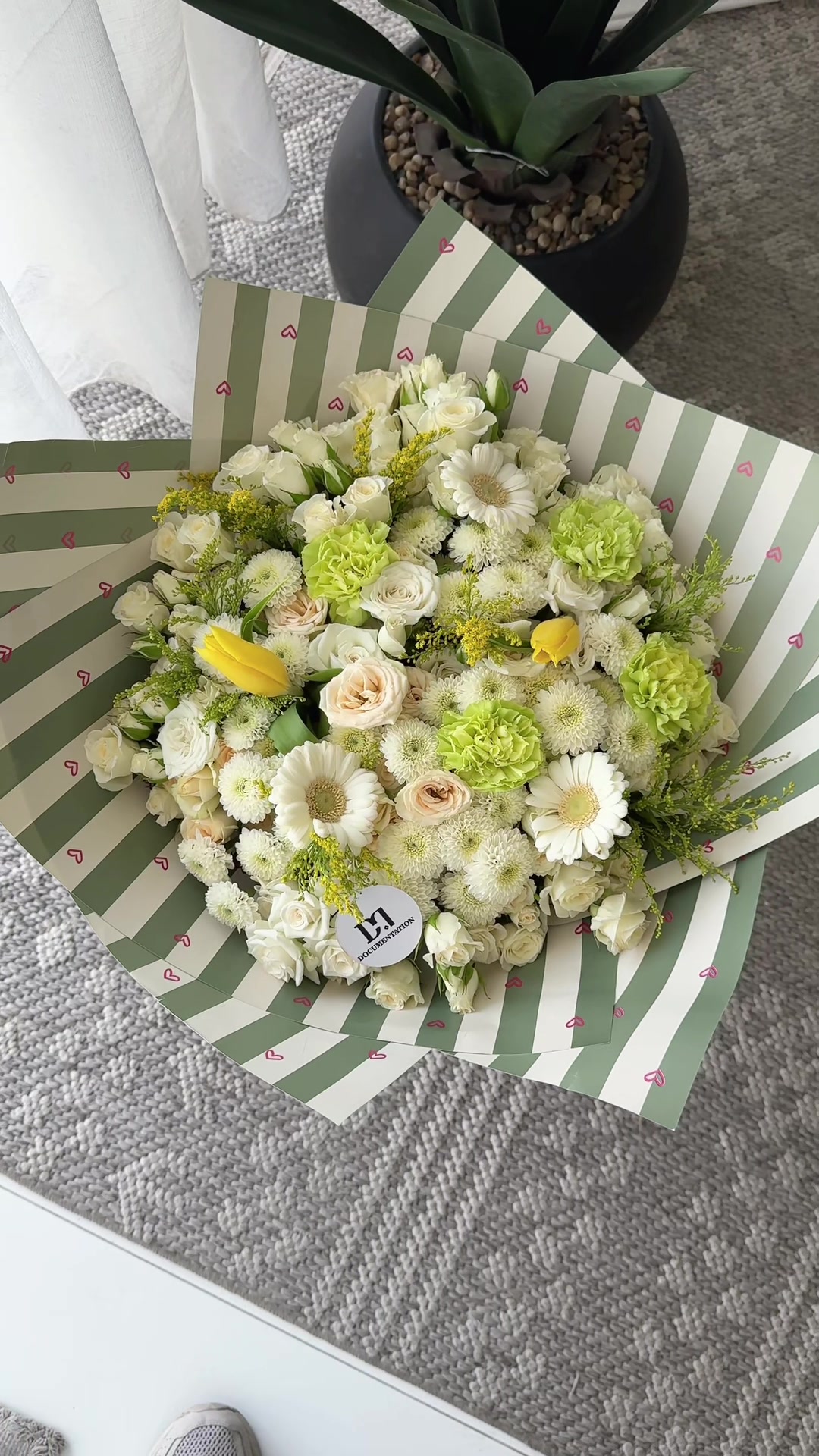 @دوكمنتيشن فلورز