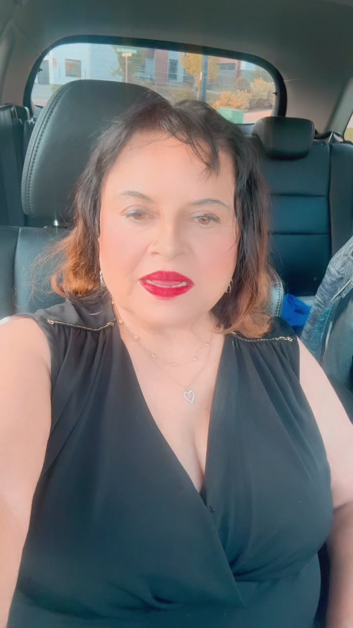 @queen_of_hearts🇨🇦
