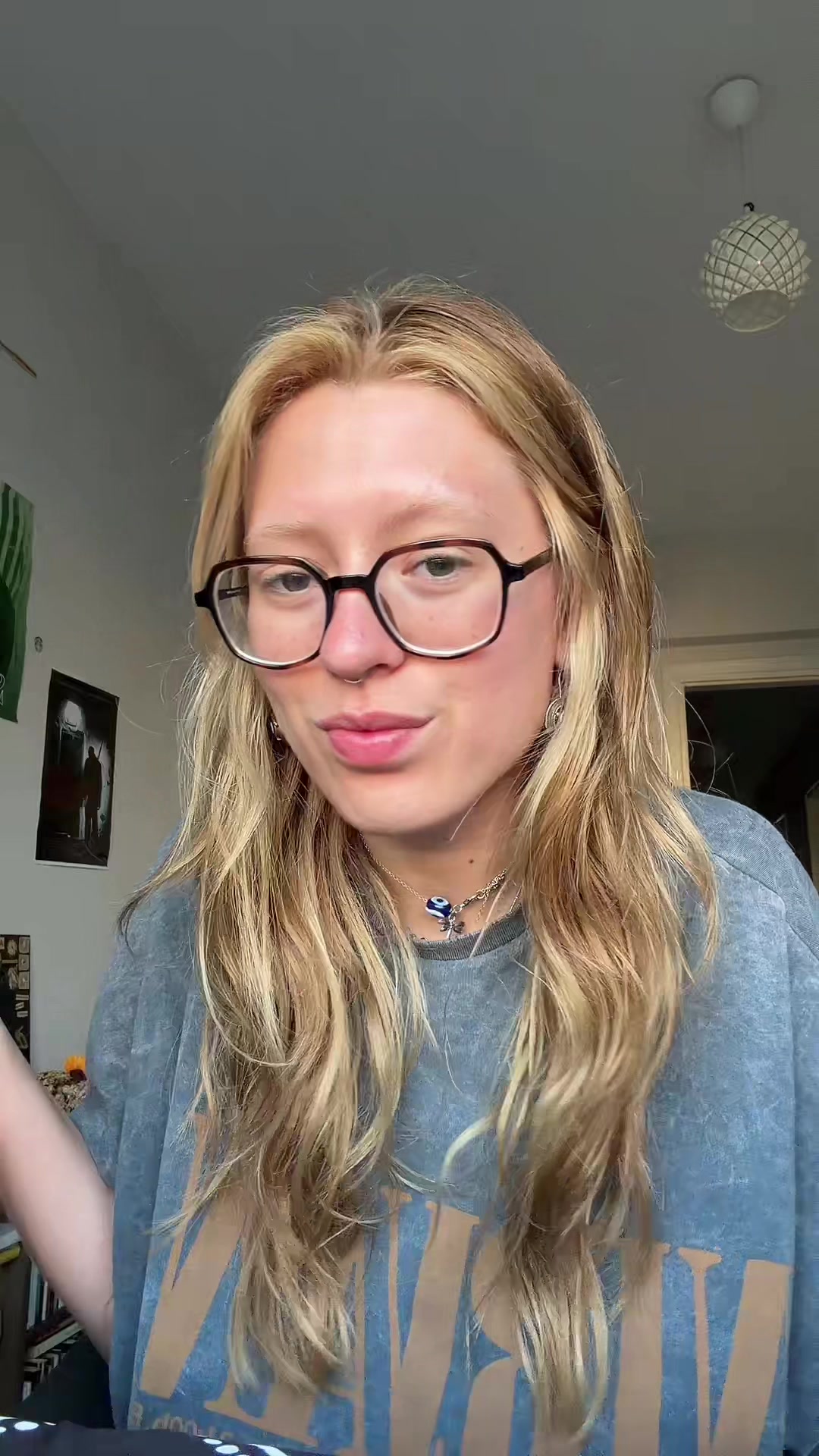 @poetleyla