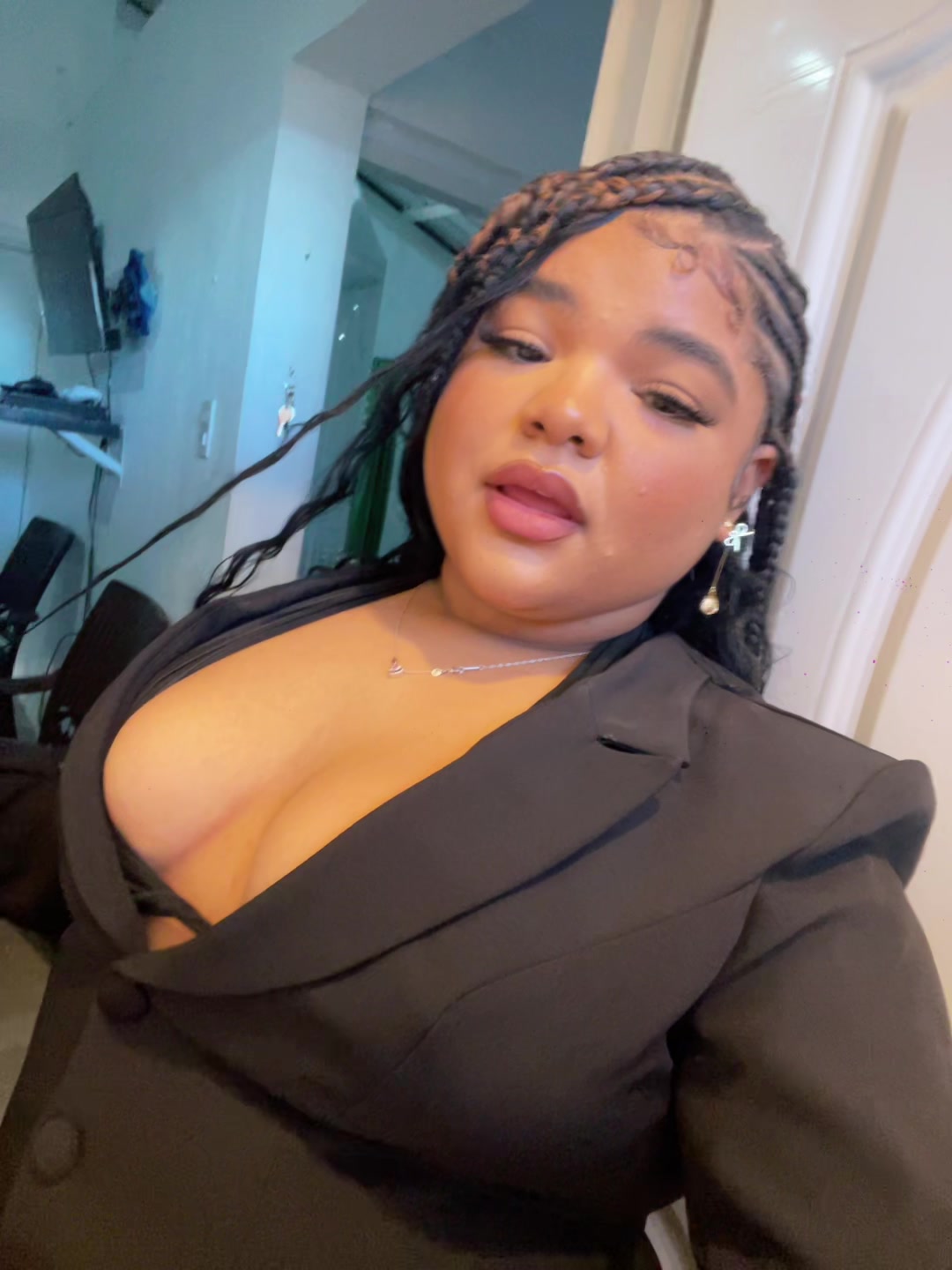 @arybarbiee