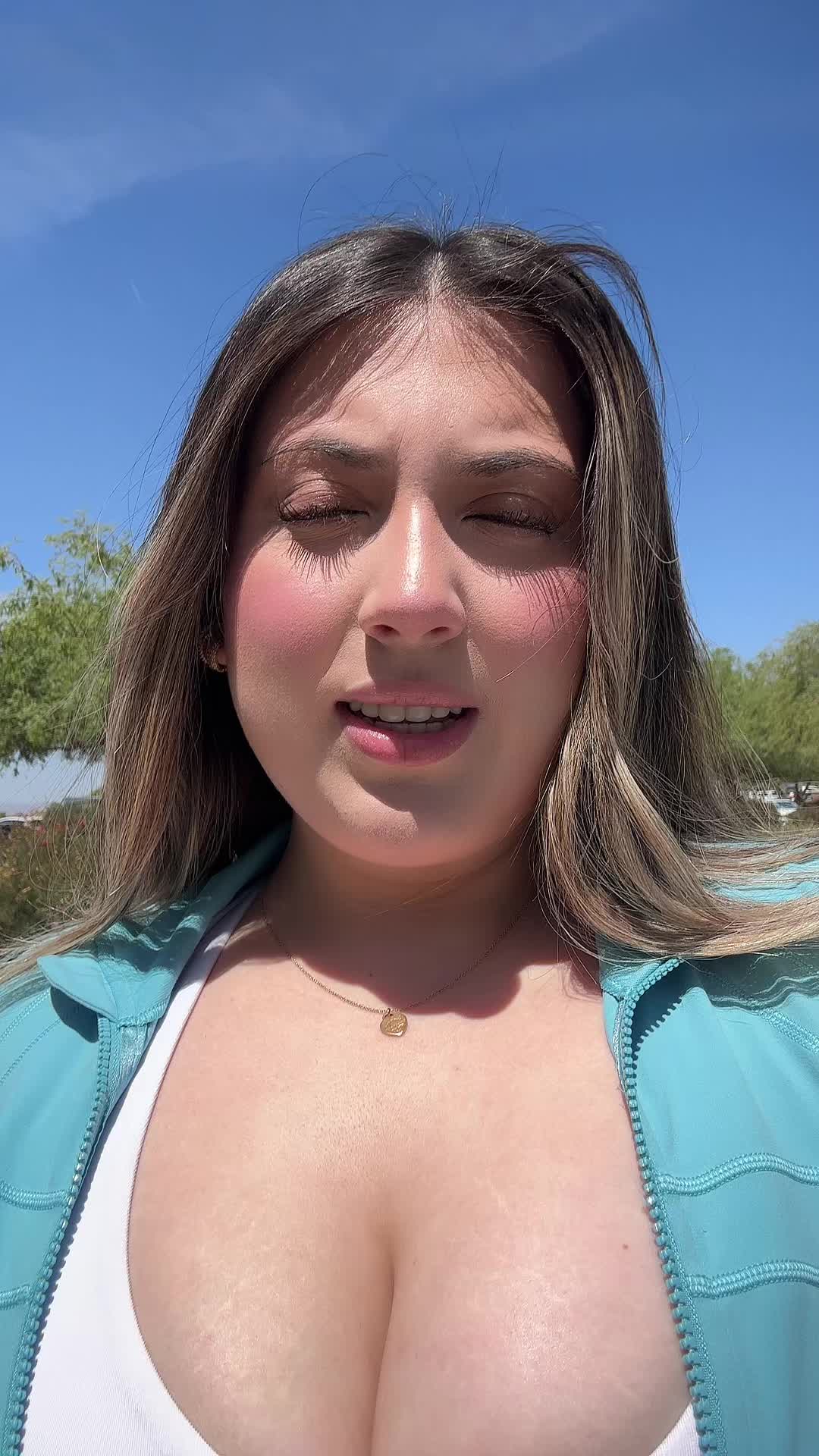 @🧁