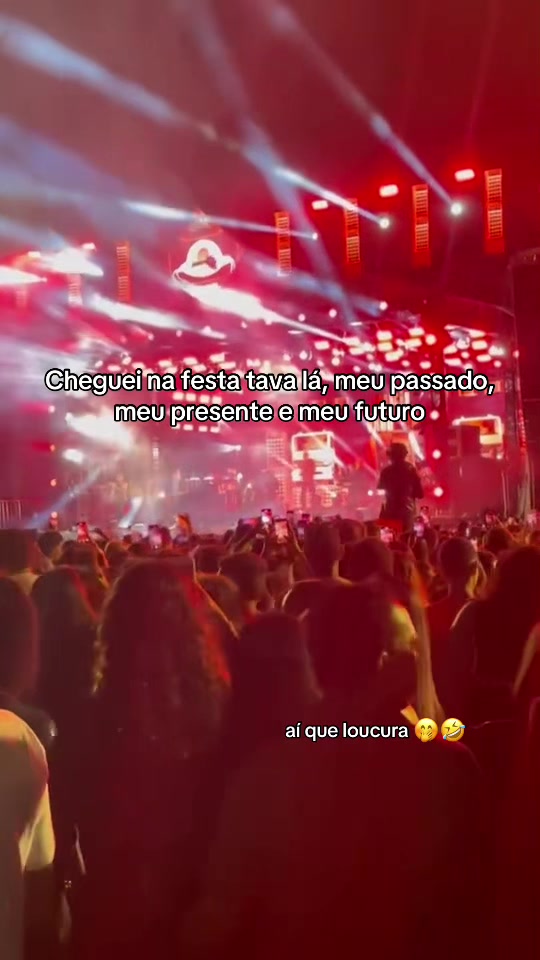 @T&acirc;mara Lucas