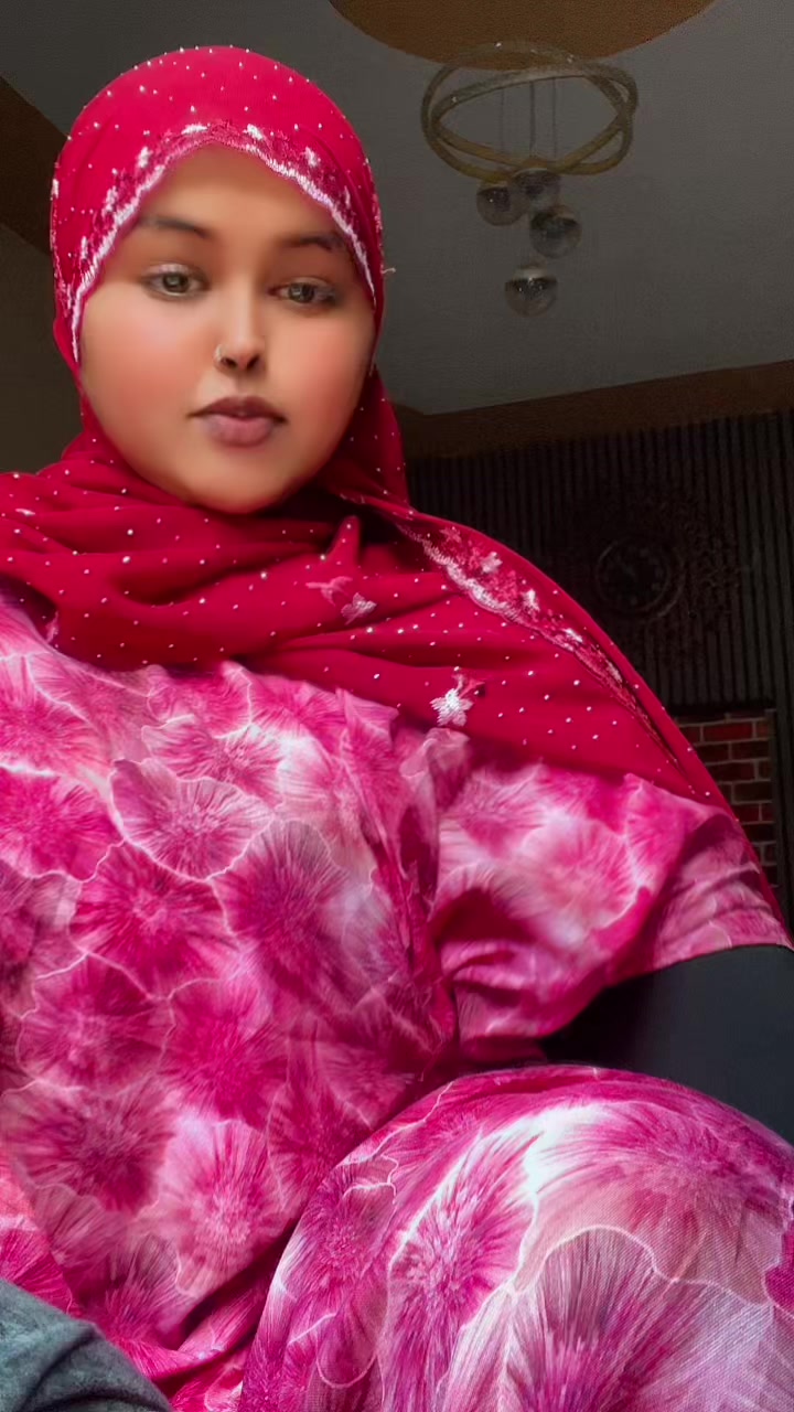 @Queen iftizam 🎀🥀