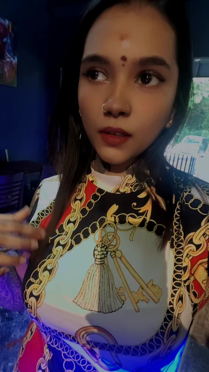 @Vaishnavi quinn🖤💋