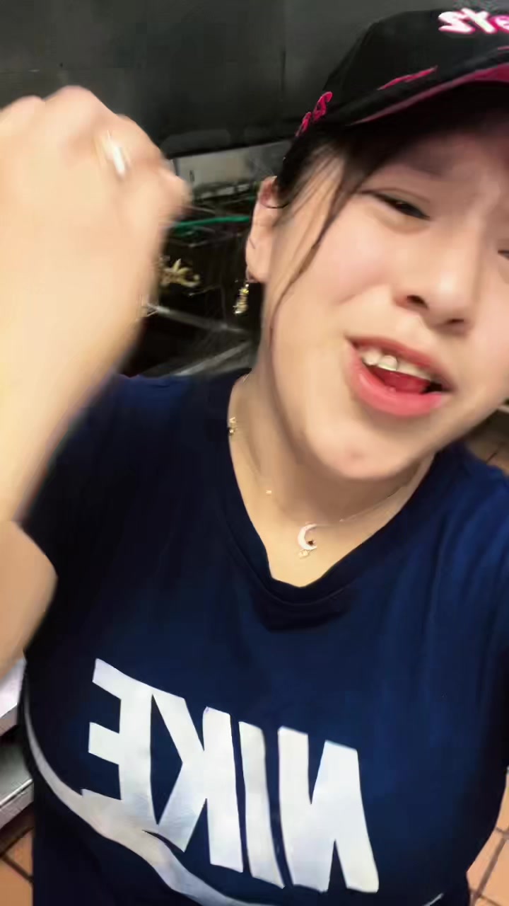 @LA CHAPINA 502 LA MERA 🍃🧸🥀