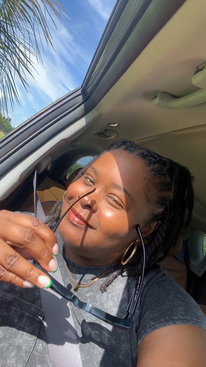 @Look Kayshee22