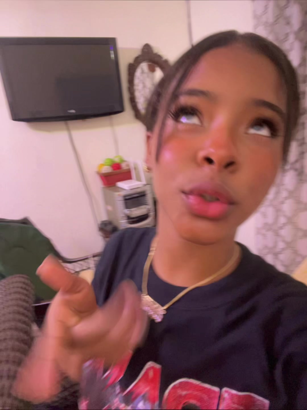 @Luu🕷️