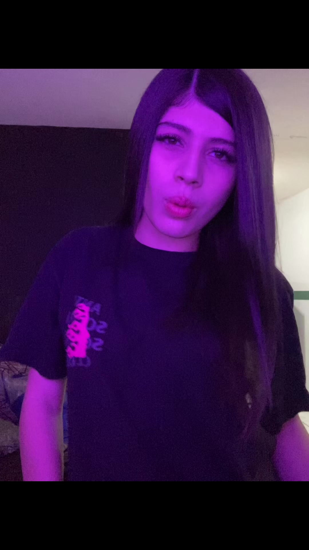 @Ashleyy!
